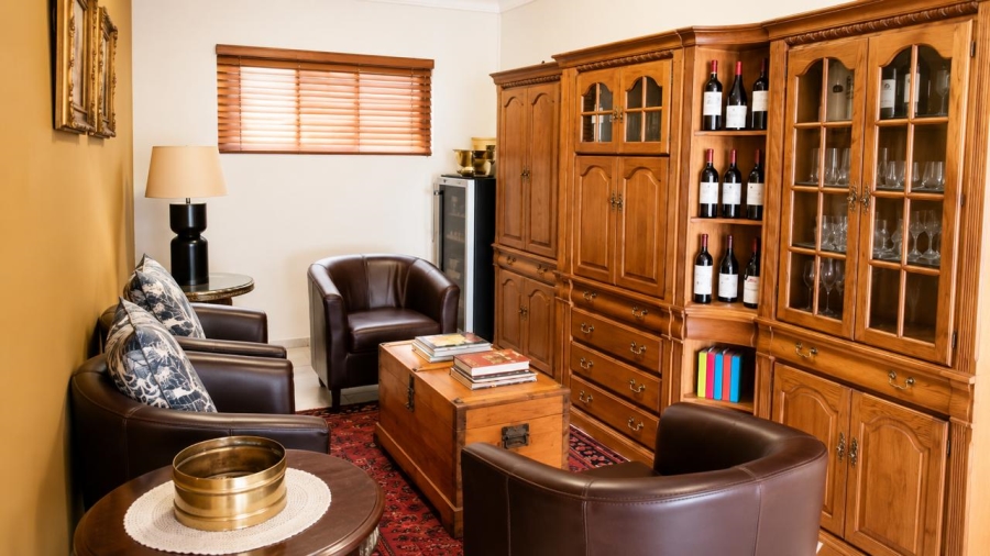 5 Bedroom Property for Sale in Roodewal Free State